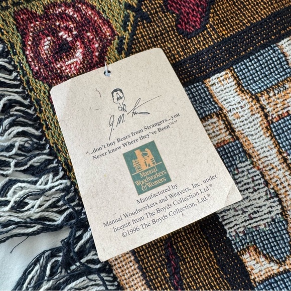 VINTAGE DEAD STOCK ๐ Boyds Bears & Friends Tapestry Blanket - Picture 4 of 8